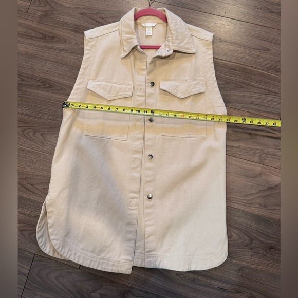 H&M Cream Cargo Vest - Picture 7 of 7